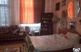 Vanzare apartament 4 camere, 118 mp, zona Pietei Mihai Viteazu