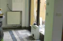 Vanzare apartament 5 camere, 220 mp utili, terasa 35 mp, zona Piata Muzeului