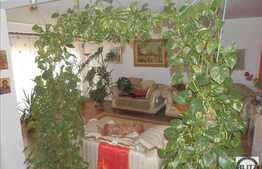 Casa individuala de vanzare, 125 mp utili, teren 280 mp, semineu, zona linistita