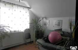 Casa individuala de vanzare, 125 mp utili, teren 280 mp, semineu, zona linistita