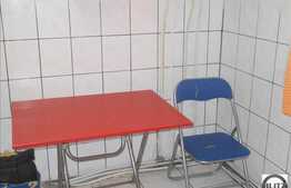 De vanzare 3 camere decomandate, zona strazii Grigore Alexandrescu, 63 mp utili