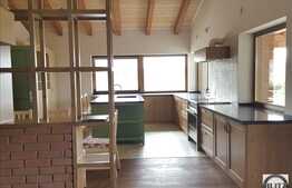 Locatie de vis aproape de oras, 169 mp utili, 2000 mp teren, zona Faget