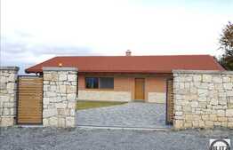 Locatie de vis aproape de oras, 169 mp utili, 2000 mp teren, zona Faget