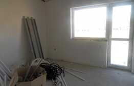 Duplex de vanzare cu 5 camere, 120 mp, zona de case!