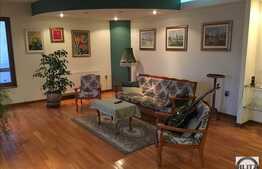 Casa individuala, 330 mp utili, 500 mp teren, zona de case!