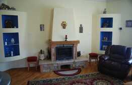 Exclusiv! Casa de vanzare, 260 mp utili, 1000 mp teren, situatie juridica la zi! 