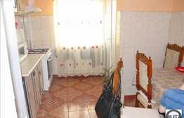 Apartament 3 camere, decomandat, 64 mp utili