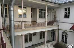 Spatiu ultracentral, 300 mp, 9 incaperi, zona Piata Unirii