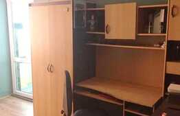 Vanzare apartament 3 camere,67 mp, decomandat, parcare, boxa, zona Piata Zorilor