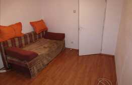 Vanzare apartament 3 camere, 66 mp, decomandat, zona Intre Lacuri