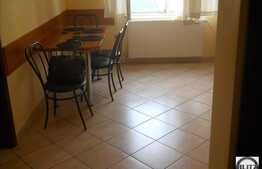 Apartament de vanzare, 2 camere, 60mp utili, zona strazii Primaverii.