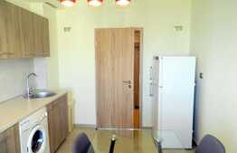 De inchiriat apartament 2 camere decomandate, 58 mp, zona Piata Cipariu