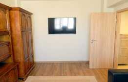 De inchiriat apartament 2 camere decomandate, 58 mp, zona Piata Cipariu