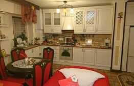 Apartament 3 camere, 73 mp, parcare, boxa subsol, zona strazii Izlazului