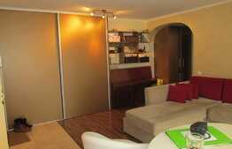 2 camere, 49 mp! Complet mobilat si utilat! Parcare! Zona strazii Eroilor!