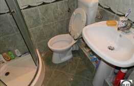 Vanzare 2 camere, 60 mp utili, zona Facultatea de Litere, cu parcare