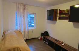 Apartament 3 camere, 65 mp, decomandat, boxa la subsol, zona Piata Cipariu