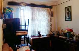 Apartament cu 2 camere, 48 mp, decomandat, zona Piata Mihai Viteazu