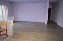 De vanzare apartament 2 camere, 57 mp, parcare, zona Polus Center