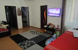 3 camere, 68 mp! Parcare! Mobilat si utilat complet! Zona strazii Tineretului!