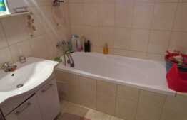 3 camere, 68 mp! Parcare! Mobilat si utilat complet! Zona strazii Tineretului!