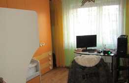 Apartament 4 camere, 79 mp, etaj intermediar, zona strazii Dambovitei