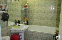 Apartament 4 camere, 79 mp, etaj intermediar, zona strazii Dambovitei