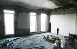 Apartament 3 camere, 80 mp, imobil nou, terasa 40 mp, zona Piata Mihai Viteazu