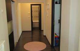 Apartament 3 camere, 65 mp, decomandat, garaj, zona strazii Aurel Vlaicu