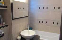 Apartament 3 camere, 65 mp, decomandat, garaj, zona strazii Aurel Vlaicu