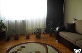 Apartament cu 3 camere, 72 mp, decomandat, zona Calea Manastur