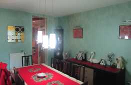 Vanzare casa individuala, 280 mp, 500 mp teren, zona linistita!