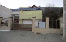 Vanzare casa individuala, 280 mp, 500 mp teren, zona linistita!