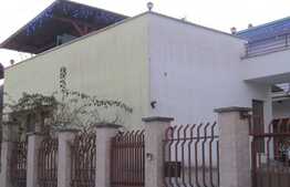 Vanzare casa individuala, 280 mp, 500 mp teren, zona linistita!