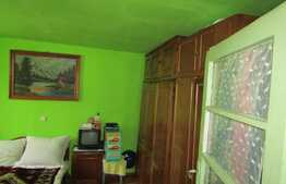 Casa individuala, 65 mp, 800 mp, zona linistita de case!