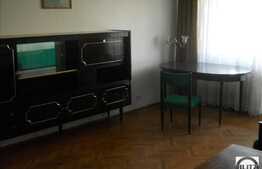 Apartament cu 4 camere, decomandat, 81,5 mp, bloc izolat termic, cu garaj