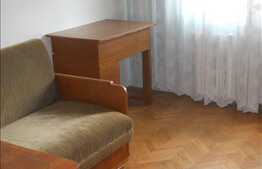 Apartament cu 4 camere, decomandat, 81,5 mp, bloc izolat termic, cu garaj