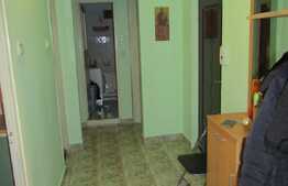 Apartament 2 camere, 53 mp, decomandat, boxa la subsol, zona strazii Bucuresti