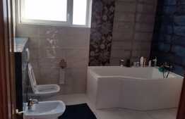 Casa individuala, 340 mp, teren 465 mp, zona linistita de case!