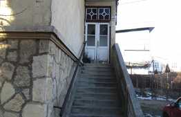 4 camere, 130 mp, parcare, boxa la subsol, zona strazii 1 Decembrie 1918