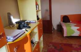 3 camere, 76 mp, decomandat, parcare, boxa subsol, A.C., zona strazii Primaverii