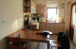 3 camere, 76 mp, decomandat, parcare, boxa subsol, A.C., zona strazii Primaverii