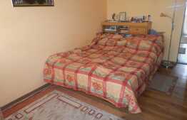 Casa insiruita cu 5 camere, 168 mp, teren de 240 mp! Zona de case!