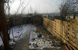 Casa insiruita cu 5 camere, 168 mp, teren de 240 mp! Zona de case!