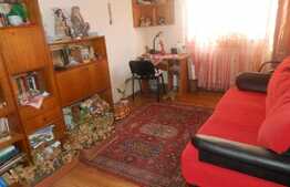 Casa insiruita cu 5 camere, 168 mp, teren de 240 mp! Zona de case!