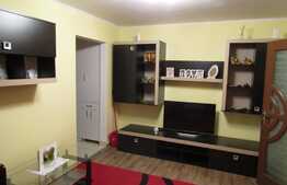 Apartament 2 camere, 38 mp, etaj intermediar, zona Piata Hermes