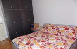  Apartament cu 4 camere decomandate, 110 mp, garaj, parcare, zona Spitalului de Recuperare