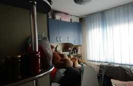 Apartament 3 camere, 47 mp, boxa subsol, zona strazii Primaverii