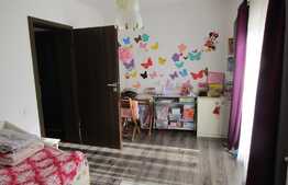 Apartament de vanzare cu 2 camere, 50 mp! Zona strazii Florilor!