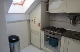 Apartament de vanzare cu 2 camere, 50 mp! Zona strazii Florilor!